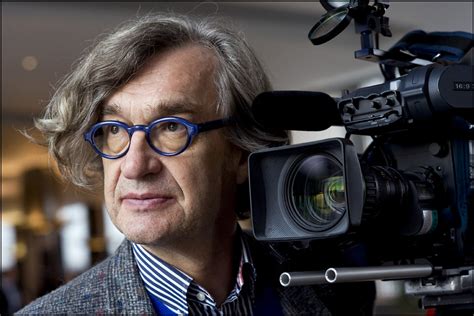 Wim Wenders .